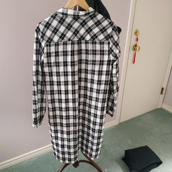 Add 2 to bundle for $30! - Picture 3 of 3